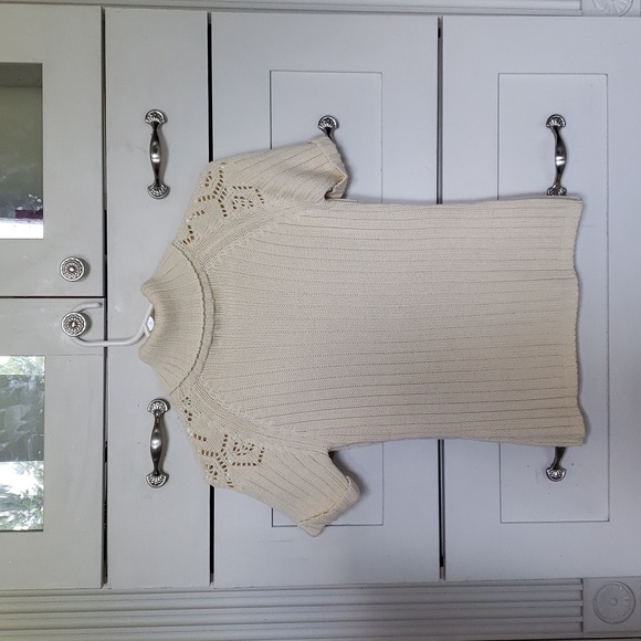 Cream Yellow Knit Short Sleeve Turtle Neck Top (Small) - Picture 2 of 5